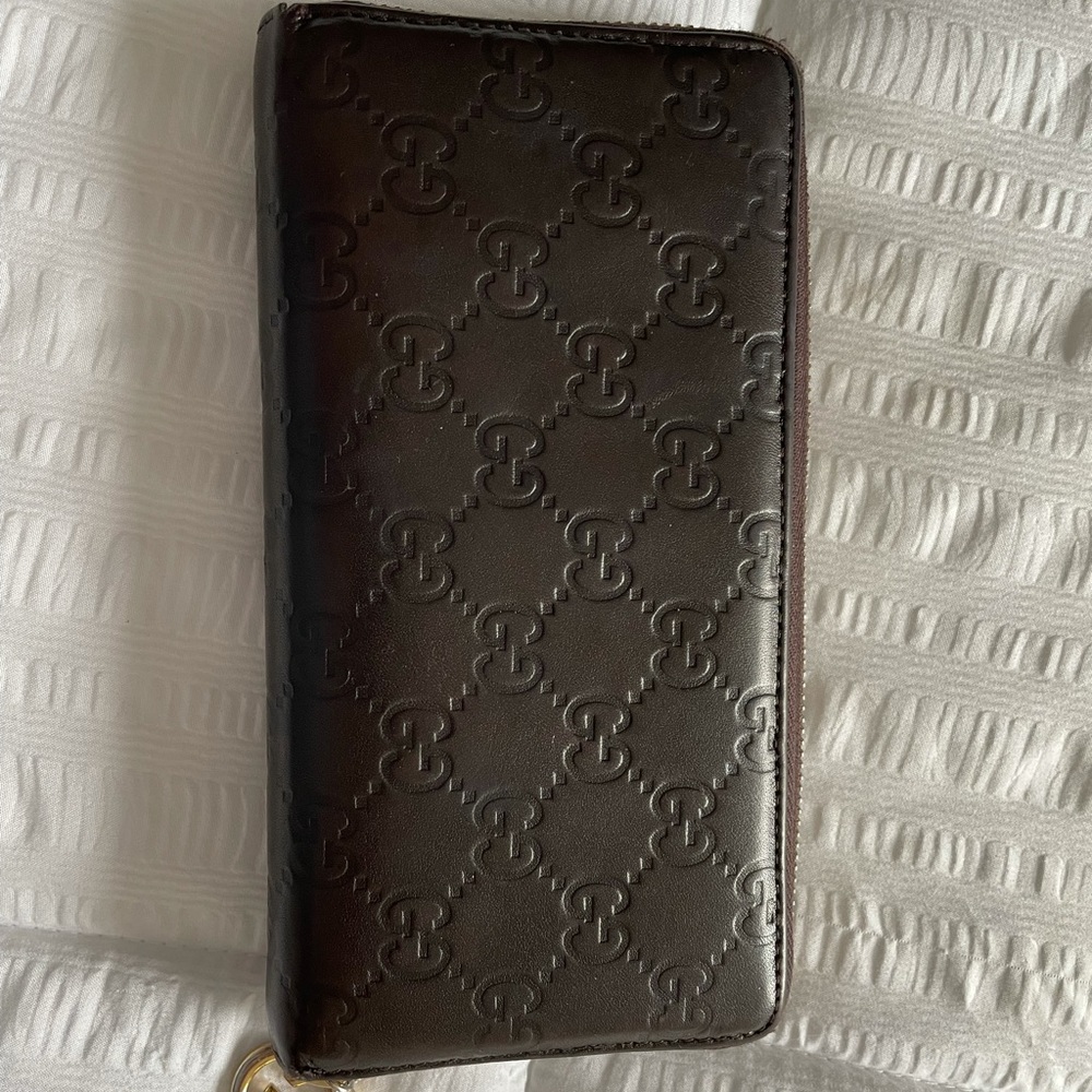 Gucci authentic leather wallet.